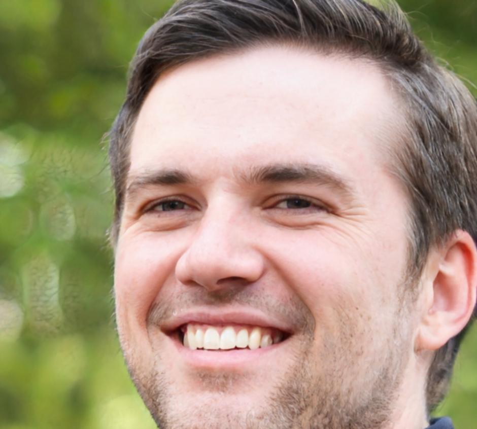 Alaric Thorne blockchain educator